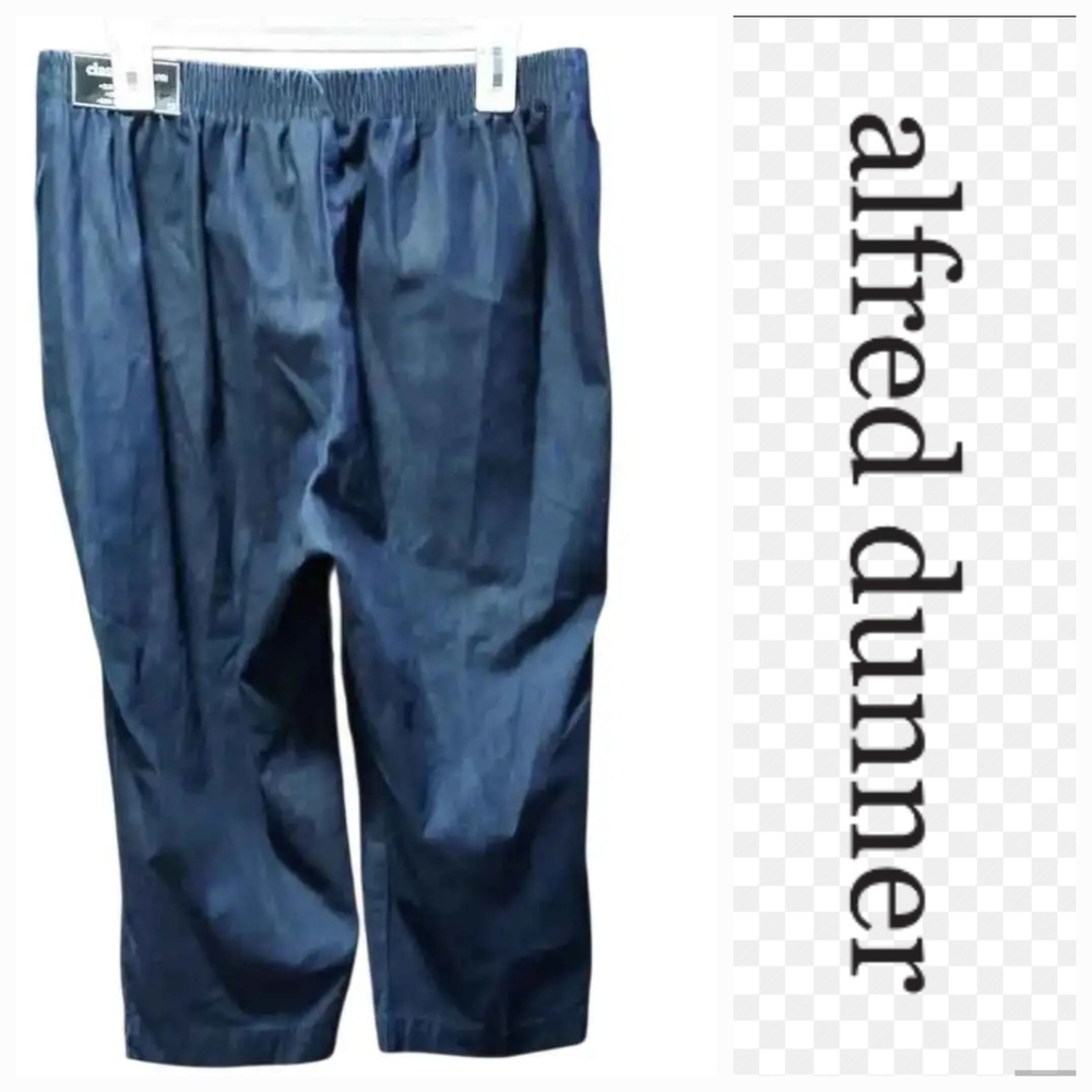 Alfred Dunner Blue Jean Capri - Picture 3 of 4